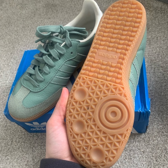 Adidas Samba OG Green Sneakers - Picture 3 of 6